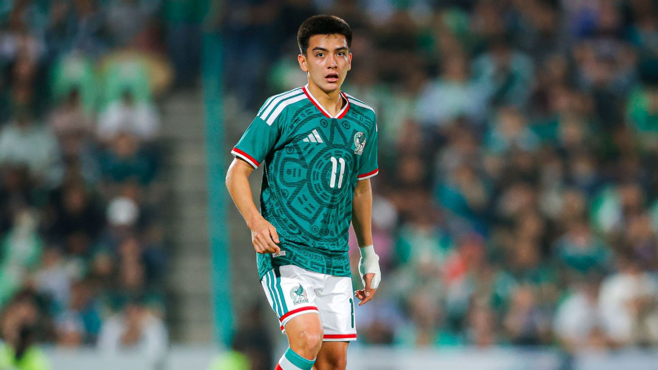 墨西哥小将莫拉冲击世界杯：17岁天才真不一样
